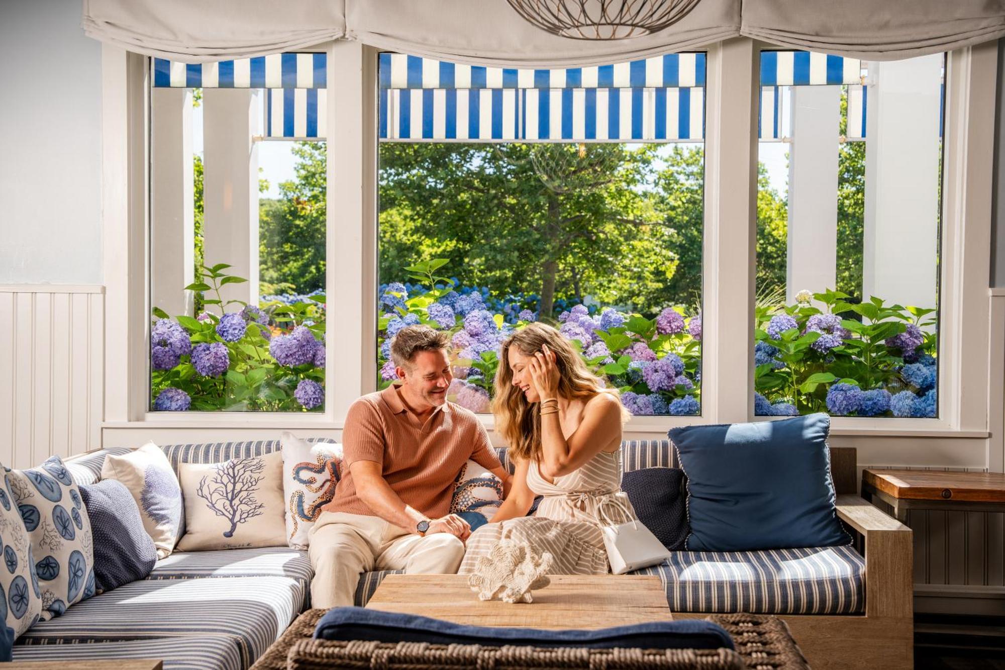 Sea Crest Beach Resort Falmouth Ngoại thất bức ảnh